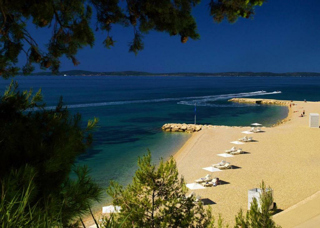 Bebulino * Split